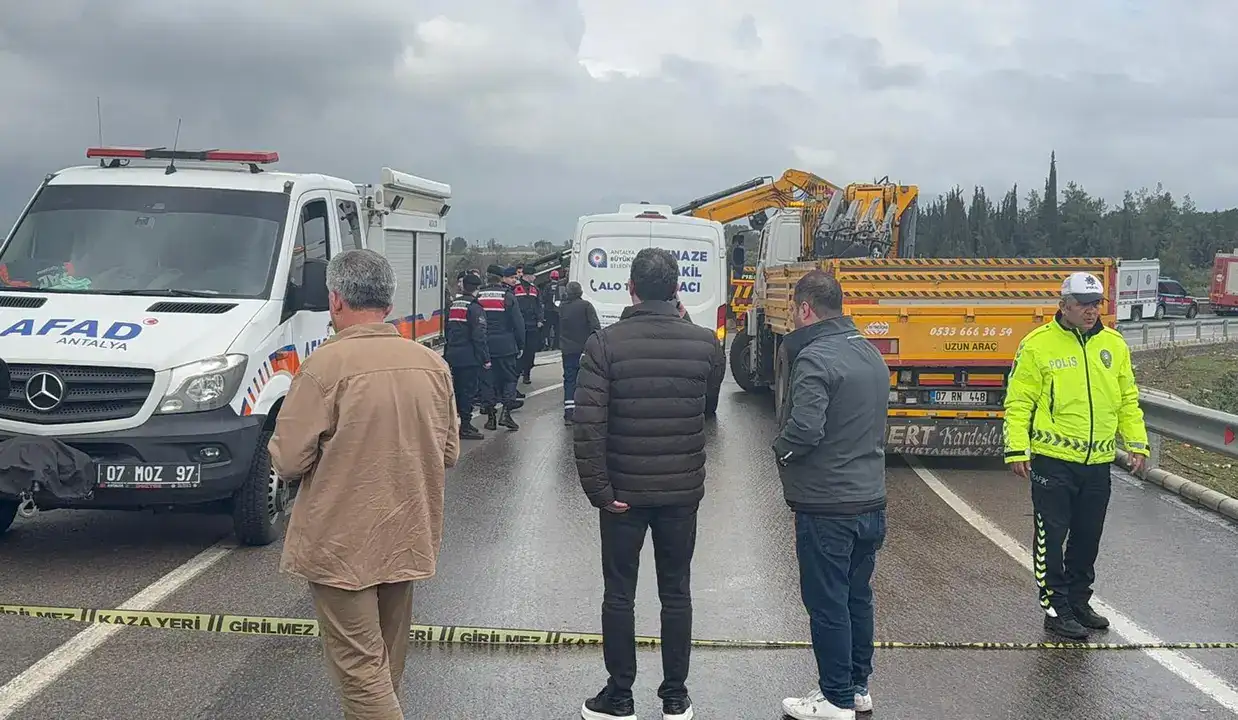 Antalya’da Yolcu Otobüsü Faciası: 10 Ölü, 24 Yaralı 15